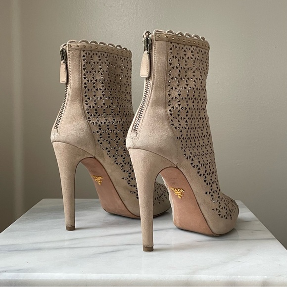 Prada Womens Perforated Suede Sand Ankle Boot Sand Open Toe Booties Sz 9.5 B - Picture 3 of 16